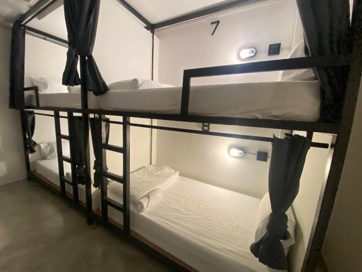 Bed Station Hostel Ban Madua Wan Buitenkant foto